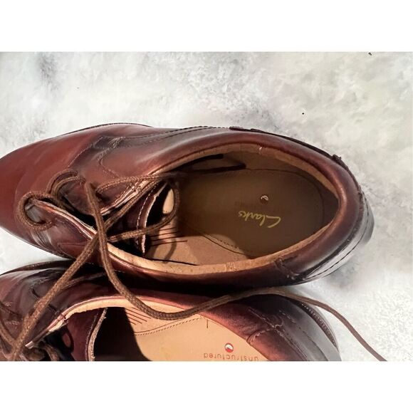 CLARKS 15103 MEN'S TAN LEATHER CAP TOE LACE UP OXFORDS SIZE 9M - Picture 5 of 11